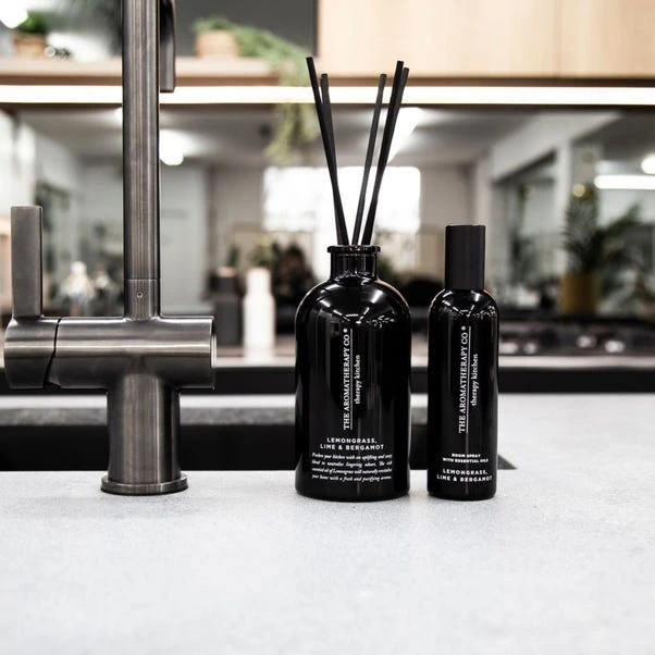 The Aromatherapy Co Therapy Mandarin, Mint & Basil Kitchen Diffuser 3 The Aromatherapy Co Therapy Mandarin, Mint & Basil Kitchen Diffuser