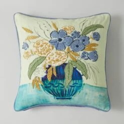 Still Life Floral Cushion -Home Decoration 30863590 alt02