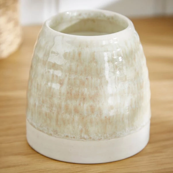 Churchgate Vanilla & Sandalwood Candle 10 Churchgate Vanilla & Sandalwood Candle - Image 8