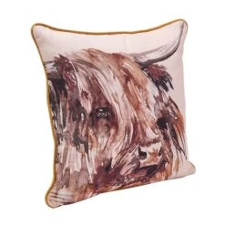 Meg Hawkins Highland Cow Square Cushion With Wooden Buttons 7 Meg Hawkins Highland Cow Square Cushion With Wooden Buttons -Home Decoration 30904953 alt02