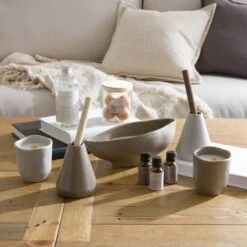 Sea Salt & Rosemary Ceramic Multi Wick Candle -Home Decoration 30923416 alt05