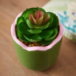 Artificial Succculent In Scalloped Ceramic Plant Pot -Home Decoration 30944942 alt01