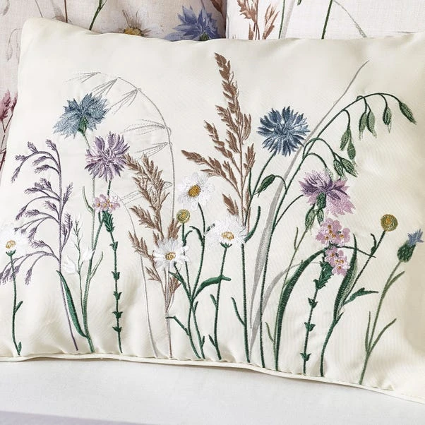 Catherine Lansfield Grasmere Floral Cushion 4 Catherine Lansfield Grasmere Floral Cushion - Image 2