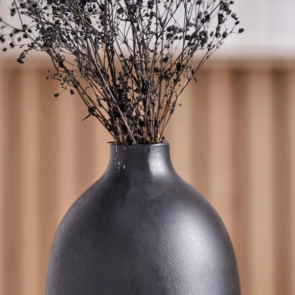 Black Metal Bullet Vase 7 Black Metal Bullet Vase - Image 5