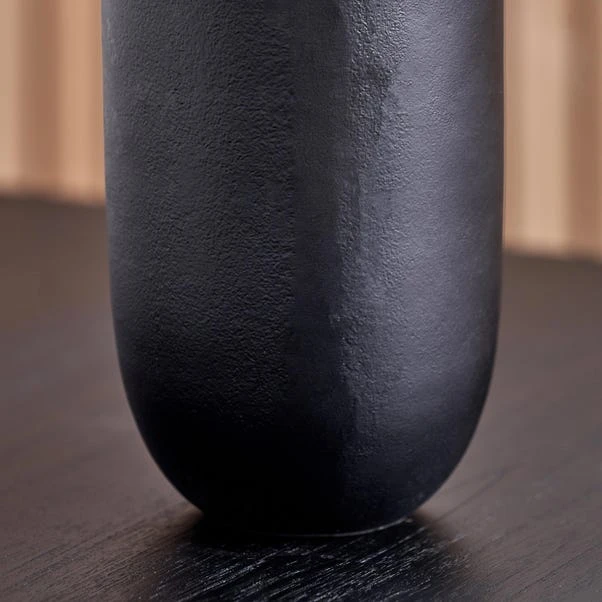 Black Metal Bullet Vase 8 Black Metal Bullet Vase - Image 6