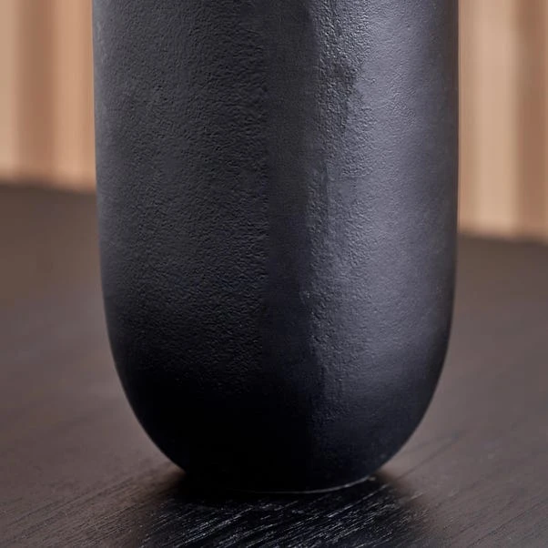 Black Metal Bullet Vase 5 Black Metal Bullet Vase - Image 3
